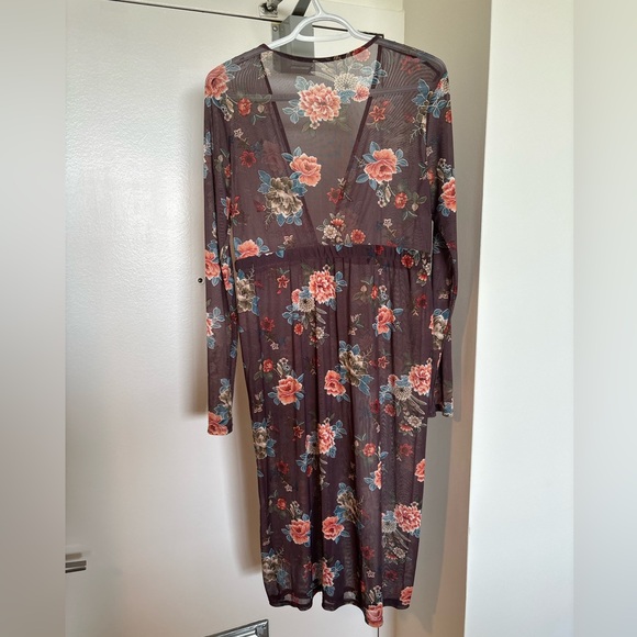 Floral mesh cover up - Picture 4 of 4
